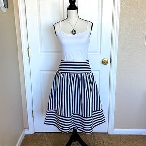 Maeve Navy Blue and White Striped Full Skirt. Size Medium.